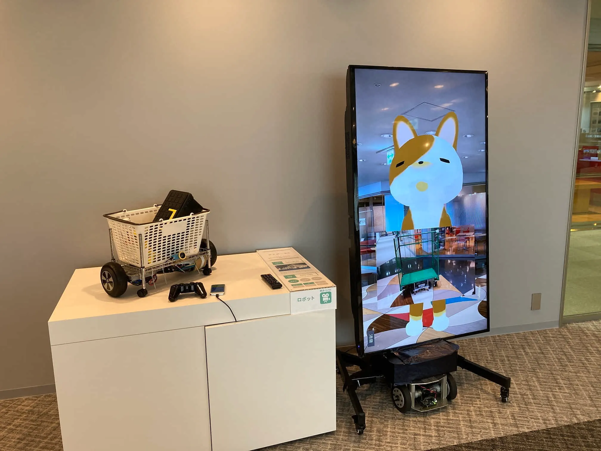 「5G X LAB OSAKA（ファイブジー・クロス・ラボ・オオサカ）」にデナポータル、デナホバーを展示