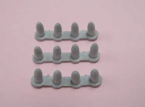 弊社ポーラスニブ(供給部品)