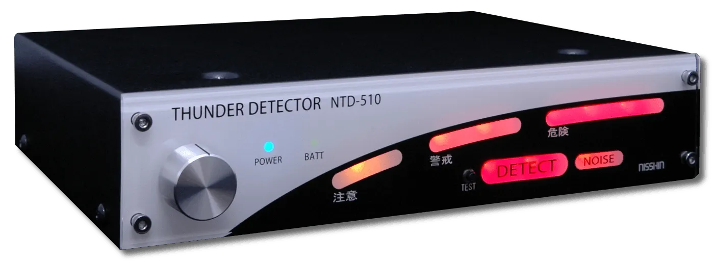 接点出力をもった雷探知警報器の本体部です。IoTモジュールやゲートウェイと組み合わせて使用できます。