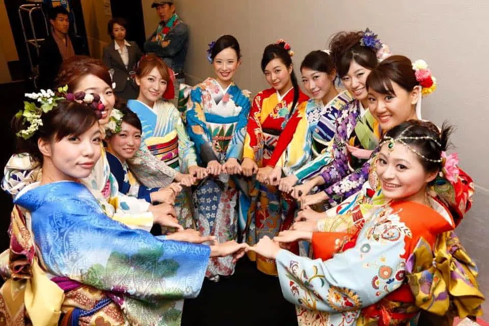 着物で世界をひとつに！