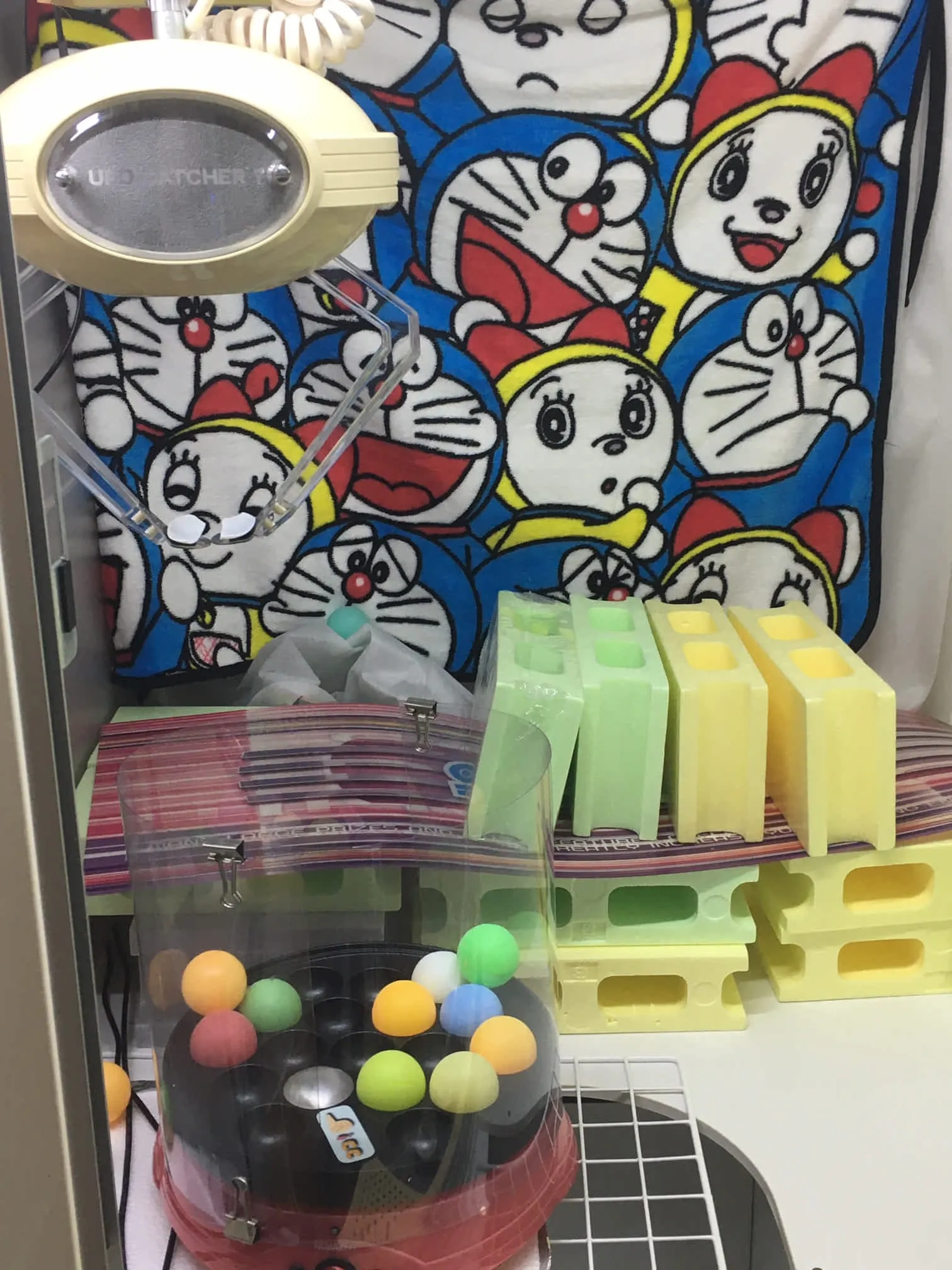 弊社構内のクレーンゲーム実機