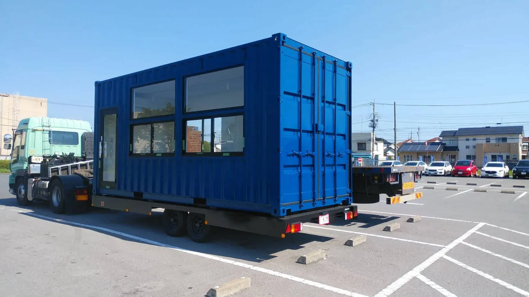 コンテナ店舗タイプ