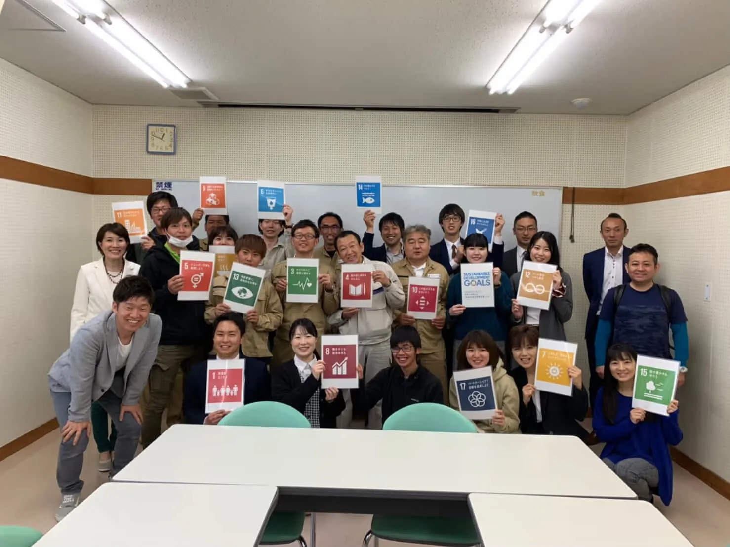 SDGｓの理解を深める活動を社内外で推進。