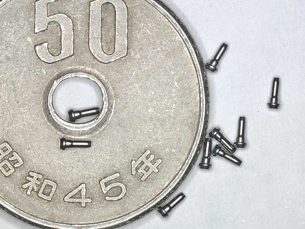 この品物の金型は社内で製作しています。