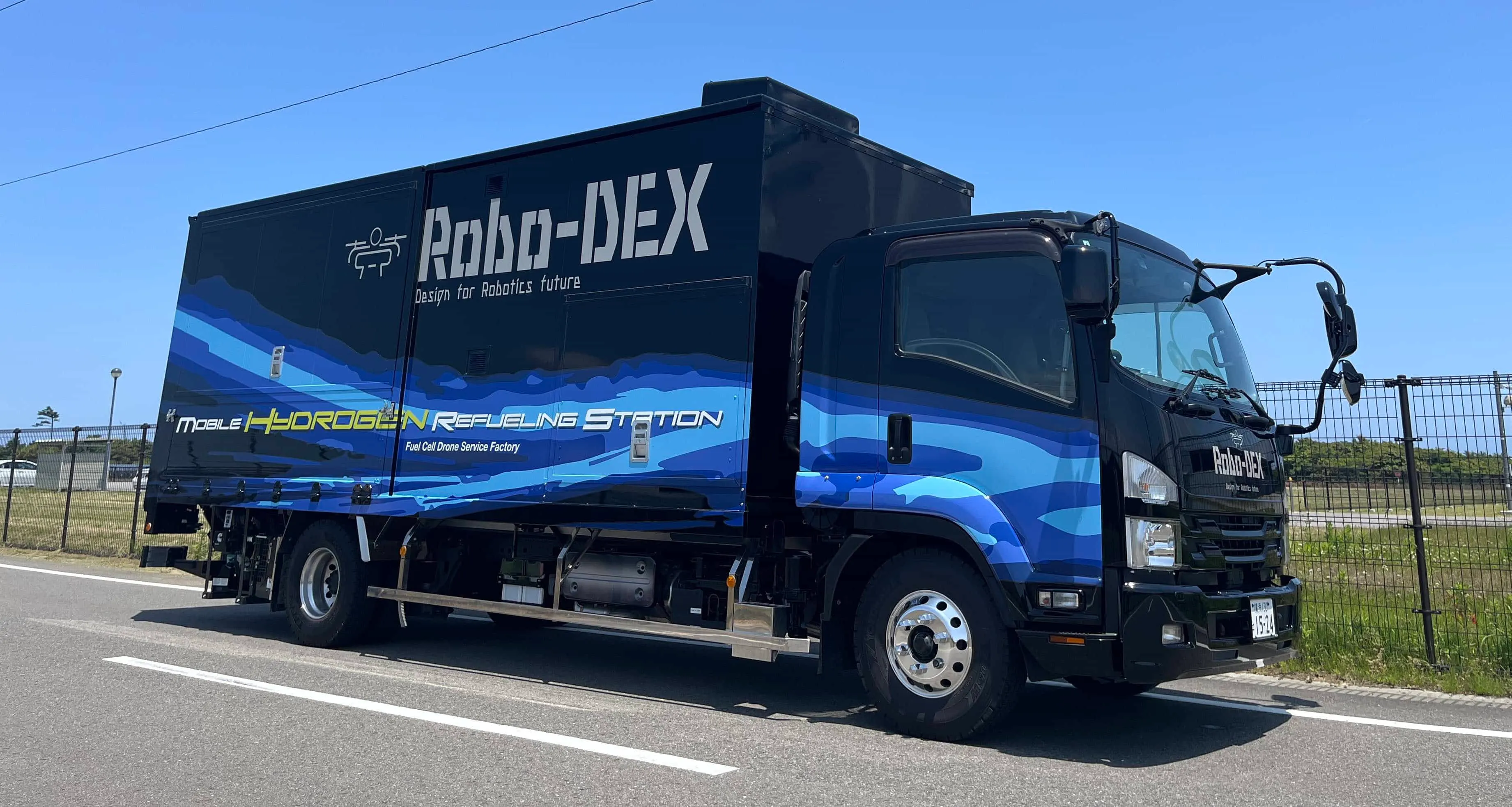 水素再充填トラック