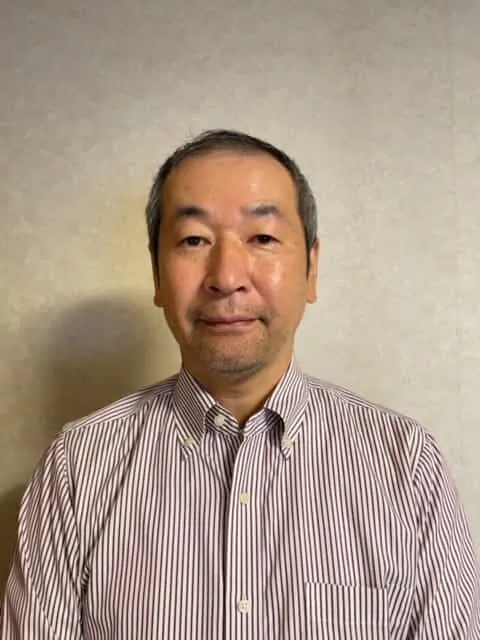 センター長　金子です。ゴルフ好きですが、腰痛持ちです。