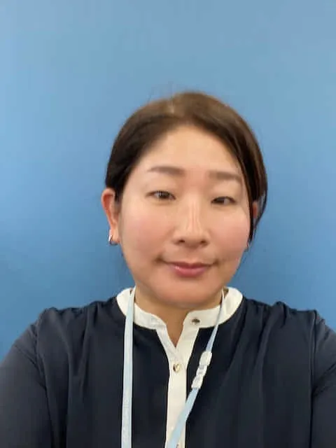 担当課長　齋藤です。バイク(自転車)乗りのコスメ好きです。日焼けが・・・