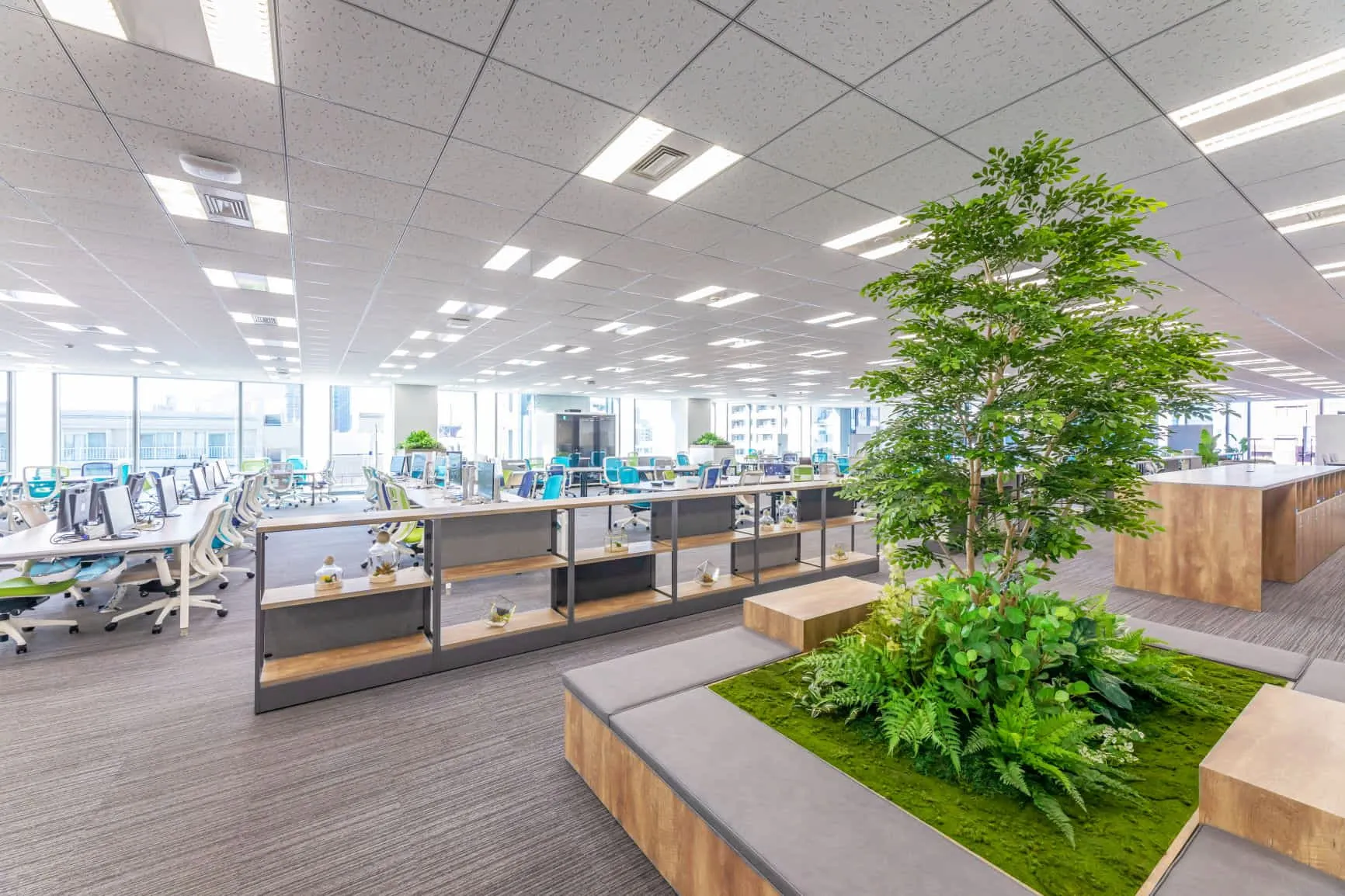株式会社オプト　オフィス風景