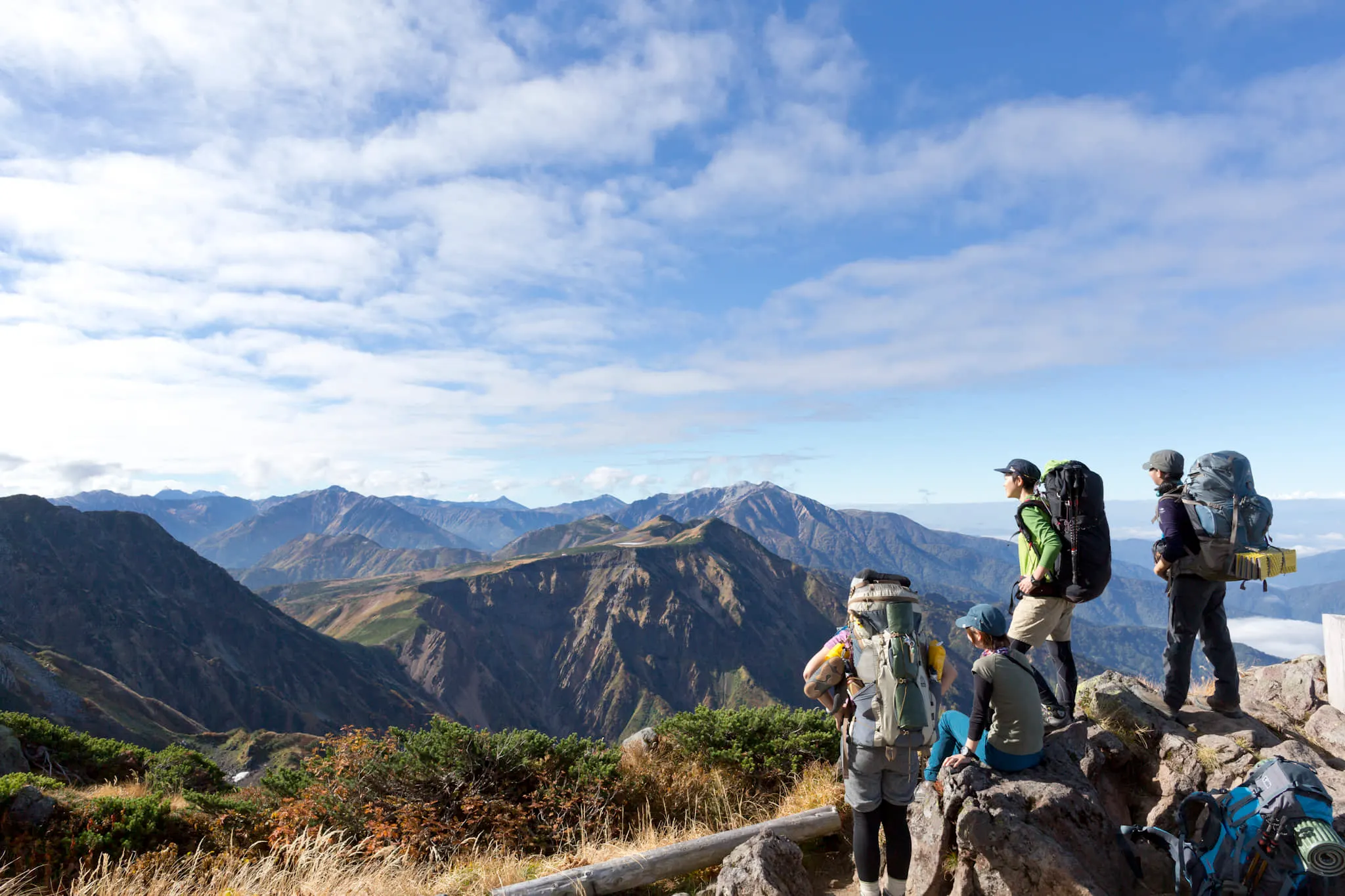 日本一歴史ある登山専門店が、「登山による健康寿命延伸」に挑戦します。