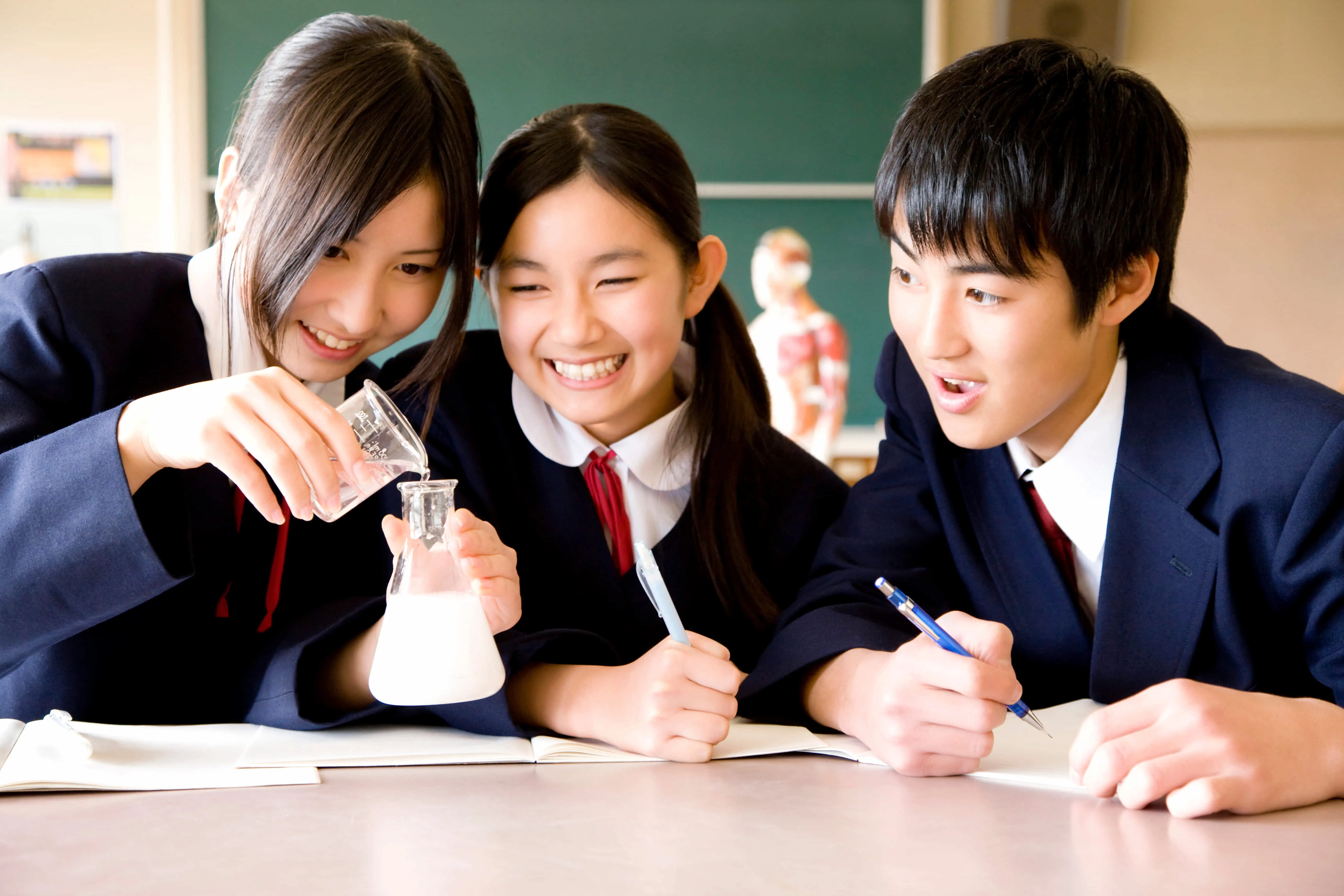 高校生の「やってみたい」を叶える、共創プラットフォーム