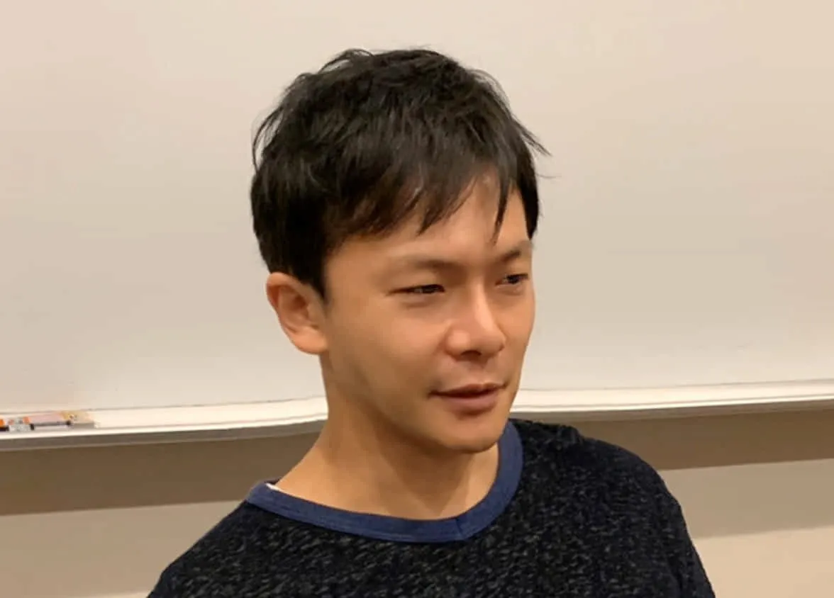 高地明。取締役CTO兼共同創業者 ITベンチャー、上場SI企業を経て、マネーフォワードにJoinしアプリエンジニアとして従事。その後DMM.comに入社し、CTO室でR&D業務 高地明を行い、ブロックチェーン研究室へ移動。マイニングプール、セキュアWalletの開発、Stellarの調査、検証などを実施。2019/11にDMM.comを退職後、ブロックチェーンベンチャーにJoin。