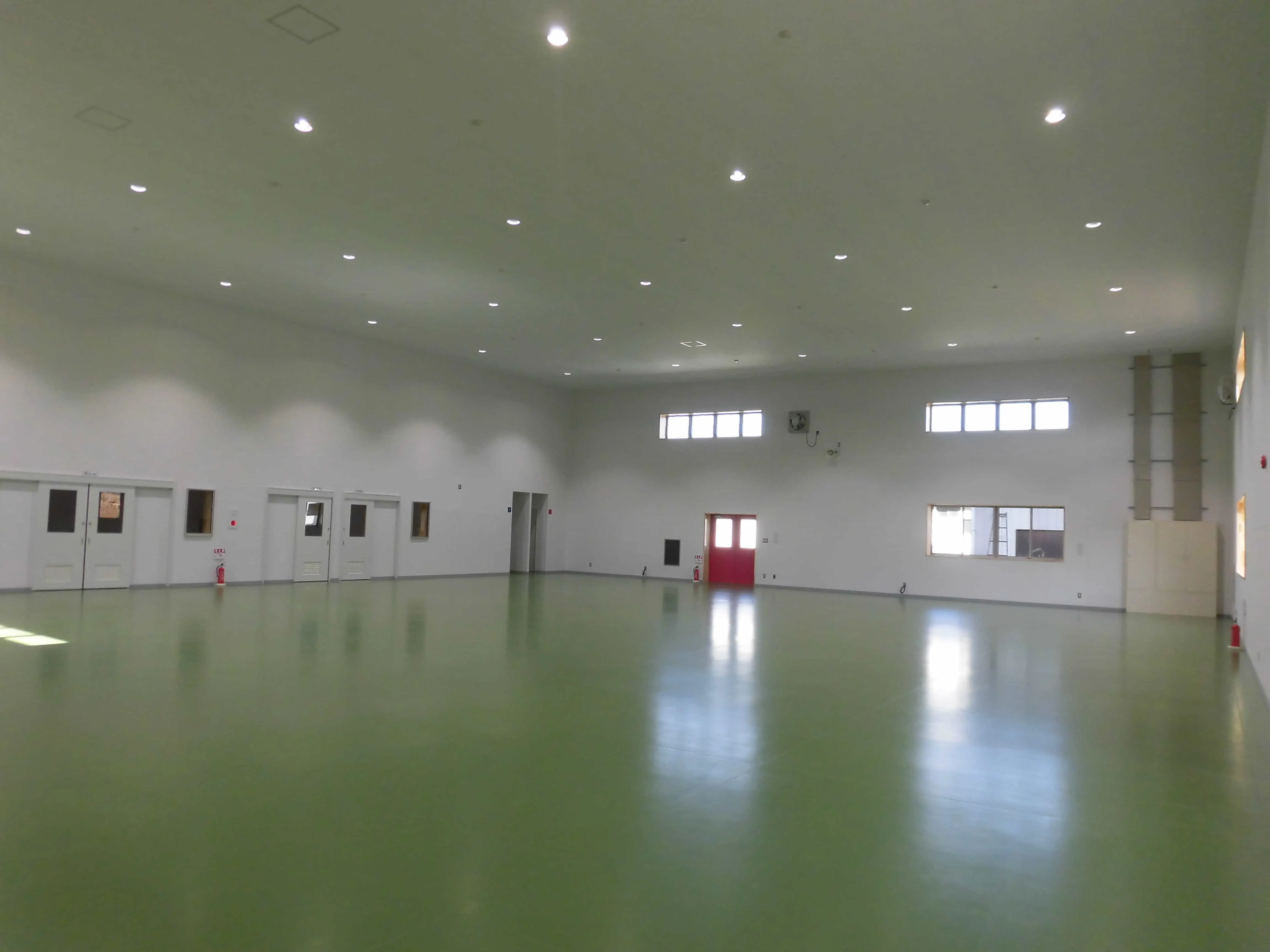 お客様のご要望に応じたカスタマイズも可能で、その柔軟な技術対応力が当社の強みです