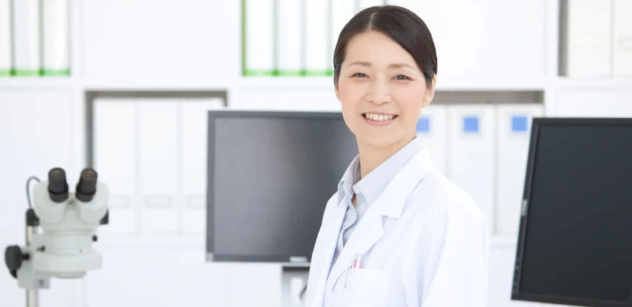 長生堂製薬はジェネリック医薬品を製造・販売する製薬メーカーで、高齢化に伴う医療費増加を抑えるためにジェネリック医薬品を普及しています。