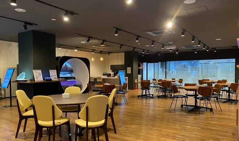 新川崎センターSOLairoLabは外部機関と協創しやすい便利な立地にあり、オープンイノベーションを加速するようなエリア設計になっています。
