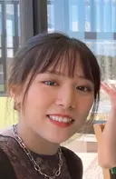 中村　梓乃