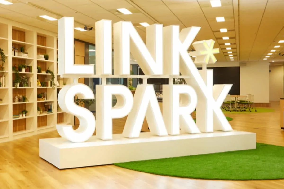 NTT西日本｜デジタルトランスフォーメーションを加速させる共創ラボ「LINKSPARK」をグランフロント大阪に開設
