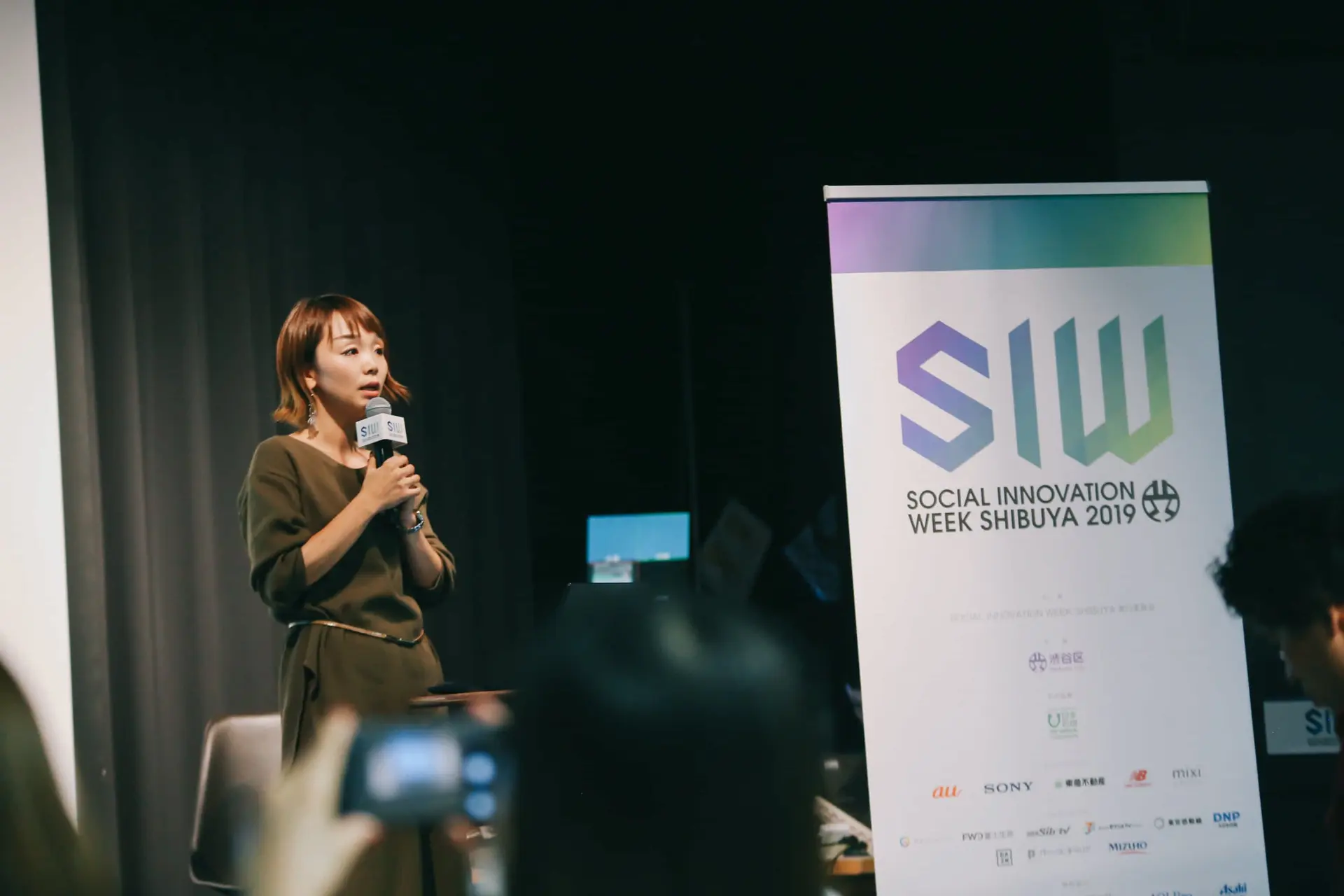 オープンイノベーションを「オープン」にする――共創を当たり前にするために困難な道のりを乗り越えてきたeiicon 中村の原体験とは？