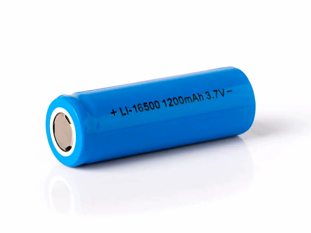 世界のリチウムイオン電池産業：シェア、規模、トレンド、洞察分析、予測2025-2037