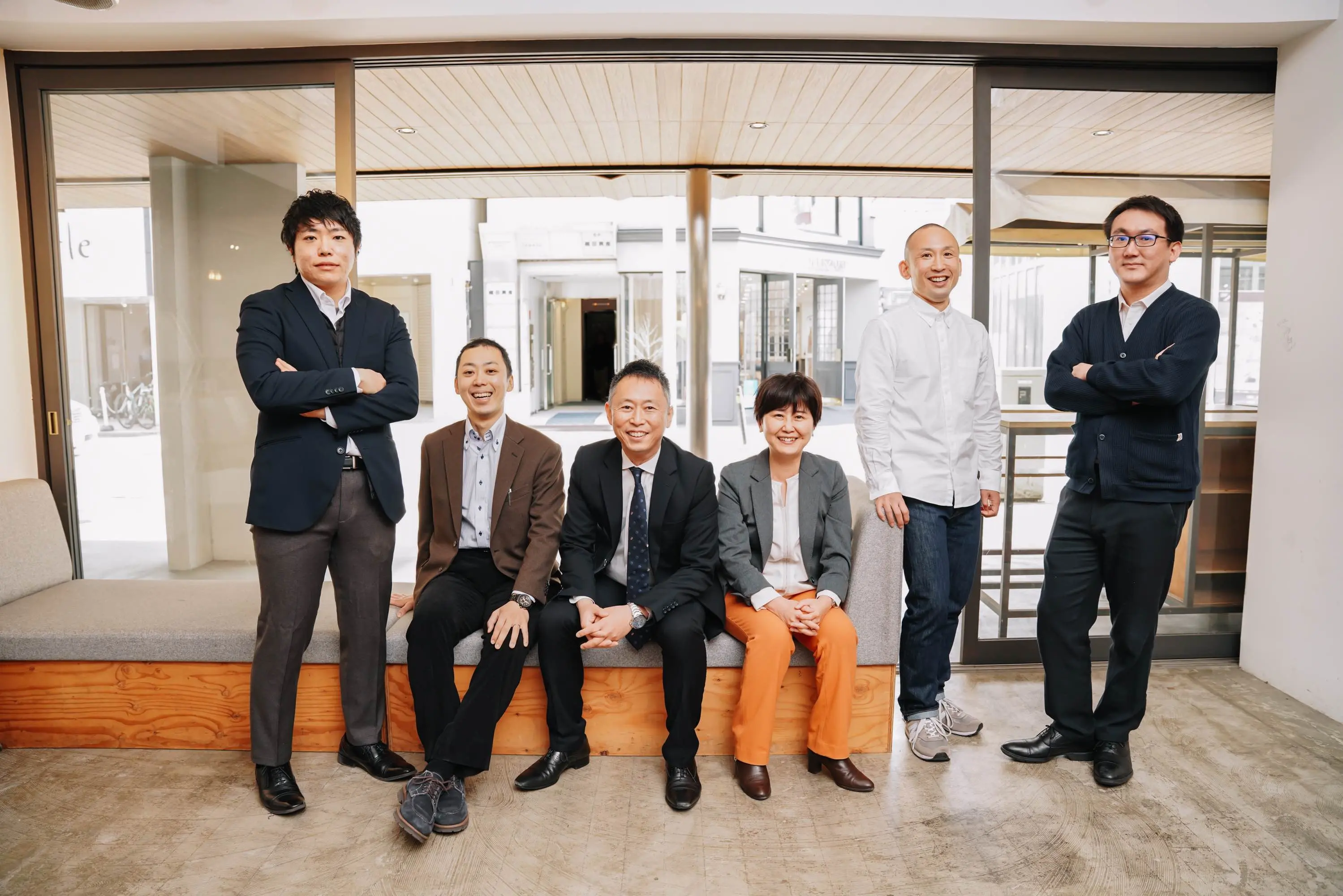 _cHp3nXutuYv2giKWRU_rQ.jpg@webp