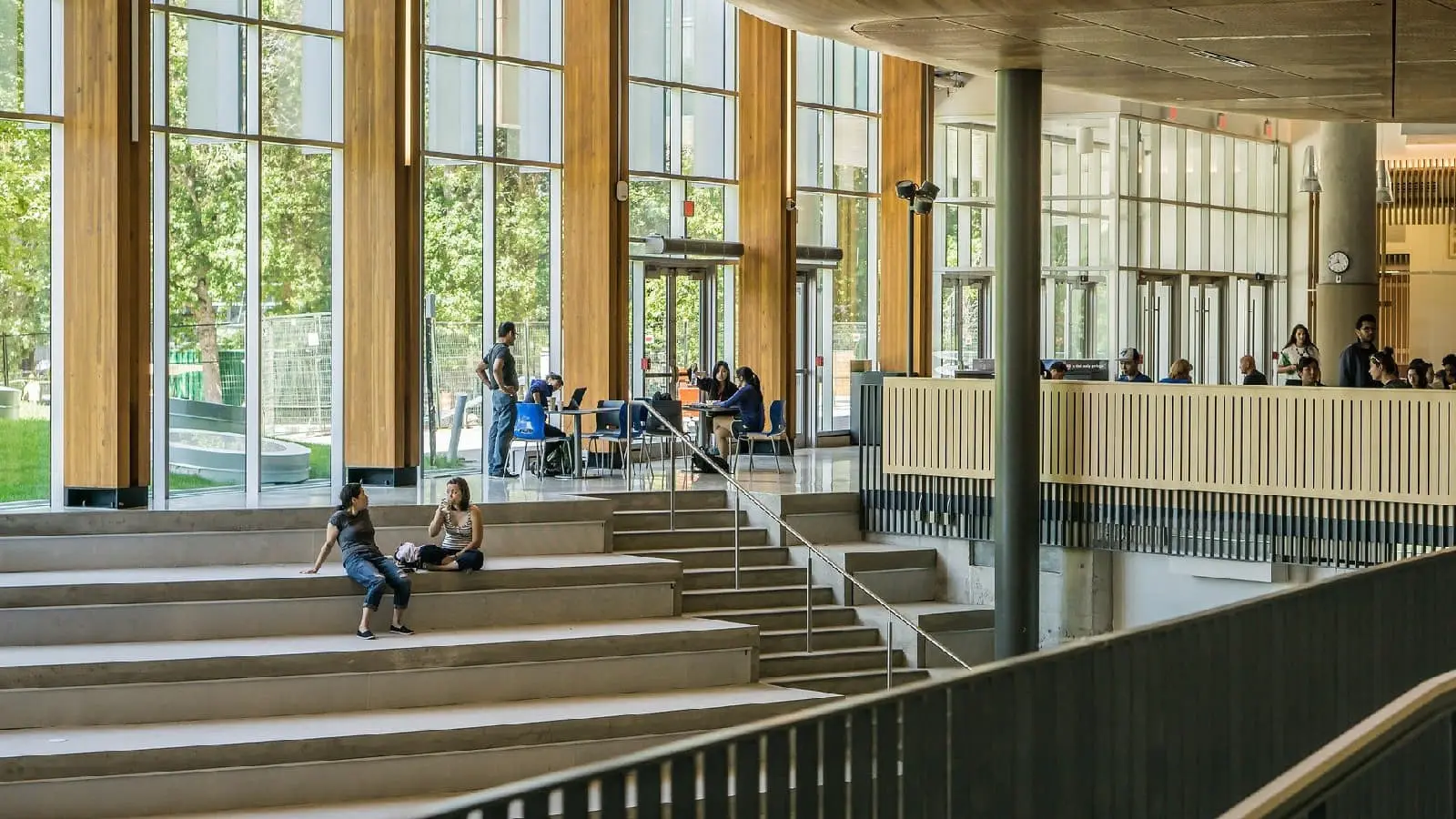 大学top.jpg