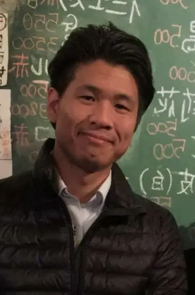 戎田　洋祐