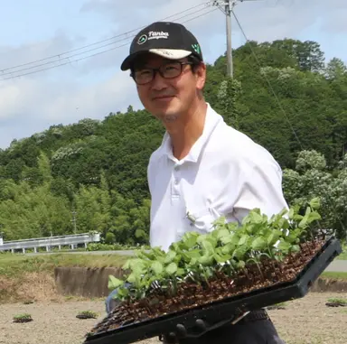 中野彰夫