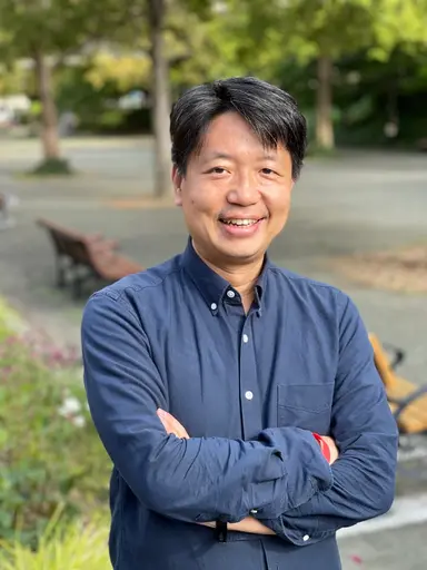 山路真一郎