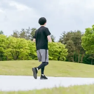 小岩井悠太