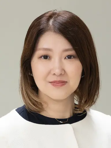 横川　裕子