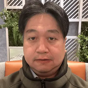 干場俊秀