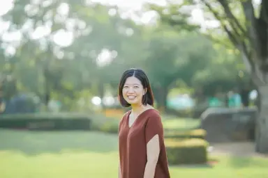 南村　真衣