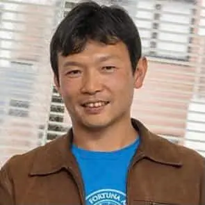 有本 雄観