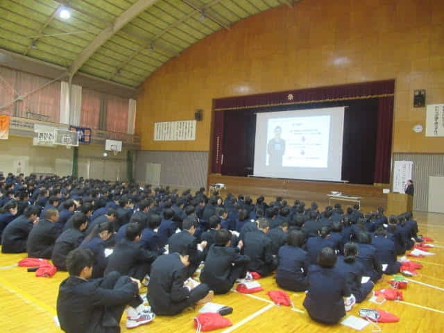 2019年12月高崎商業高校で起業に関する講演