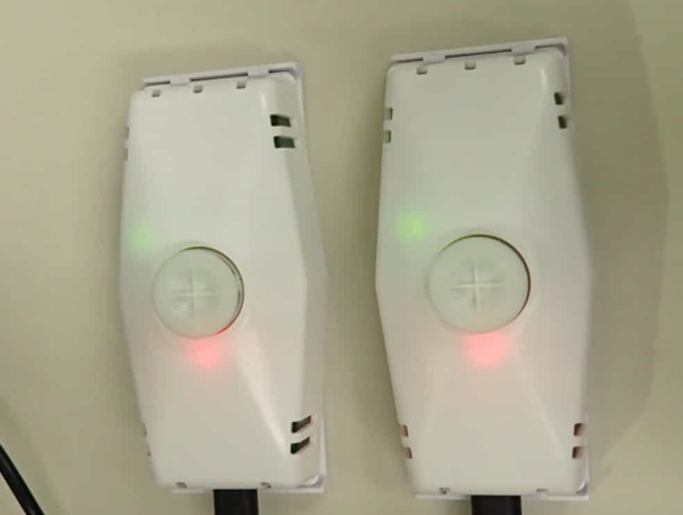 ニオイの分析に必要な微風速センサなどの装置もあります。